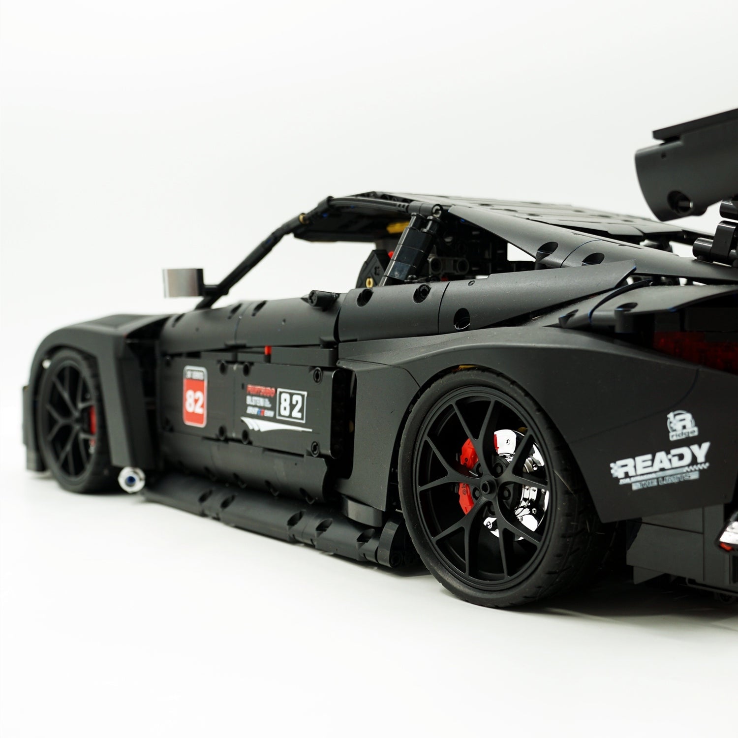 1:8 BMW M4 GT3 Yapı Seti: Detaylı Simülasyon, Koleksiyonluk Yarış Arabası (4556 Parça)