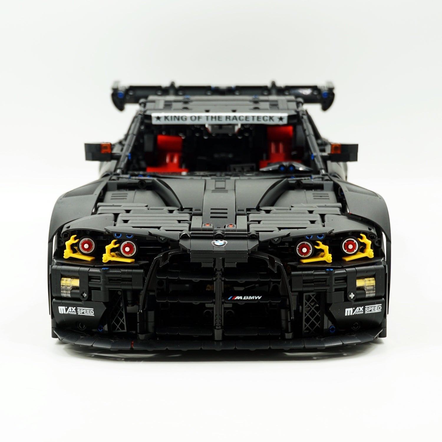 1:8 BMW M4 GT3 Yapı Seti: Detaylı Simülasyon, Koleksiyonluk Yarış Arabası (4556 Parça)