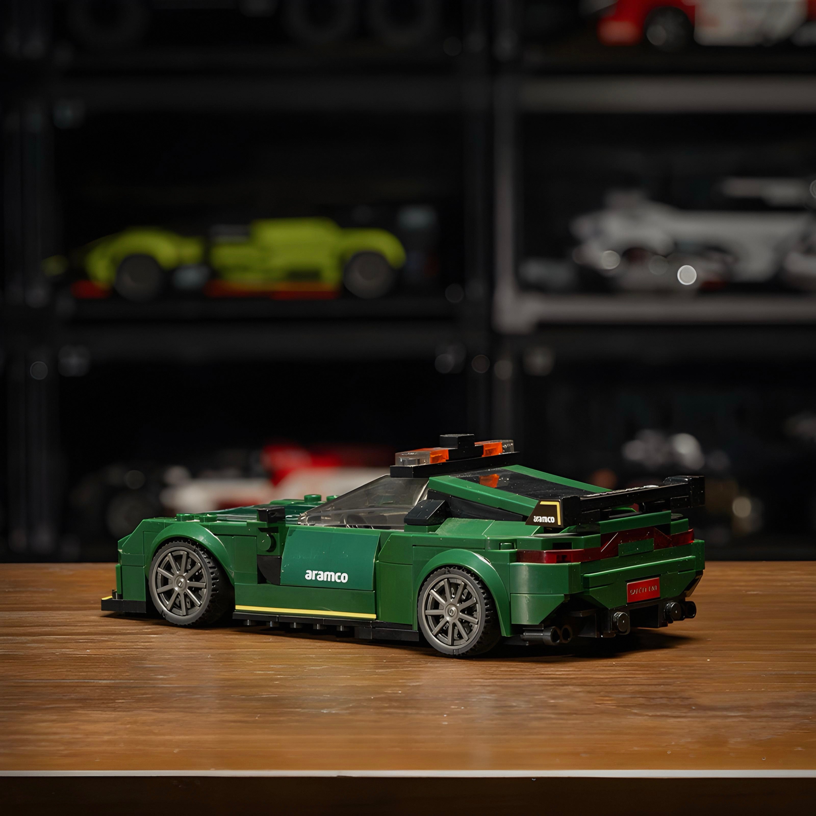 Nexus Brick 1:8 scale building set product image