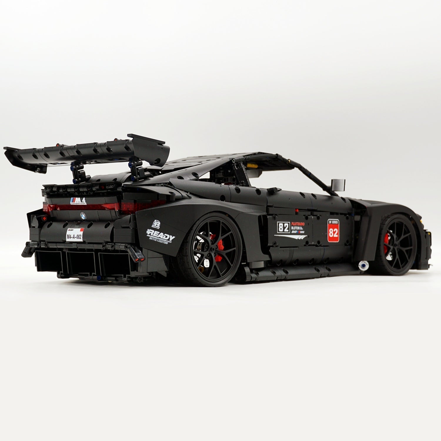 1:8 BMW M4 GT3 Yapı Seti: Detaylı Simülasyon, Koleksiyonluk Yarış Arabası (4556 Parça)