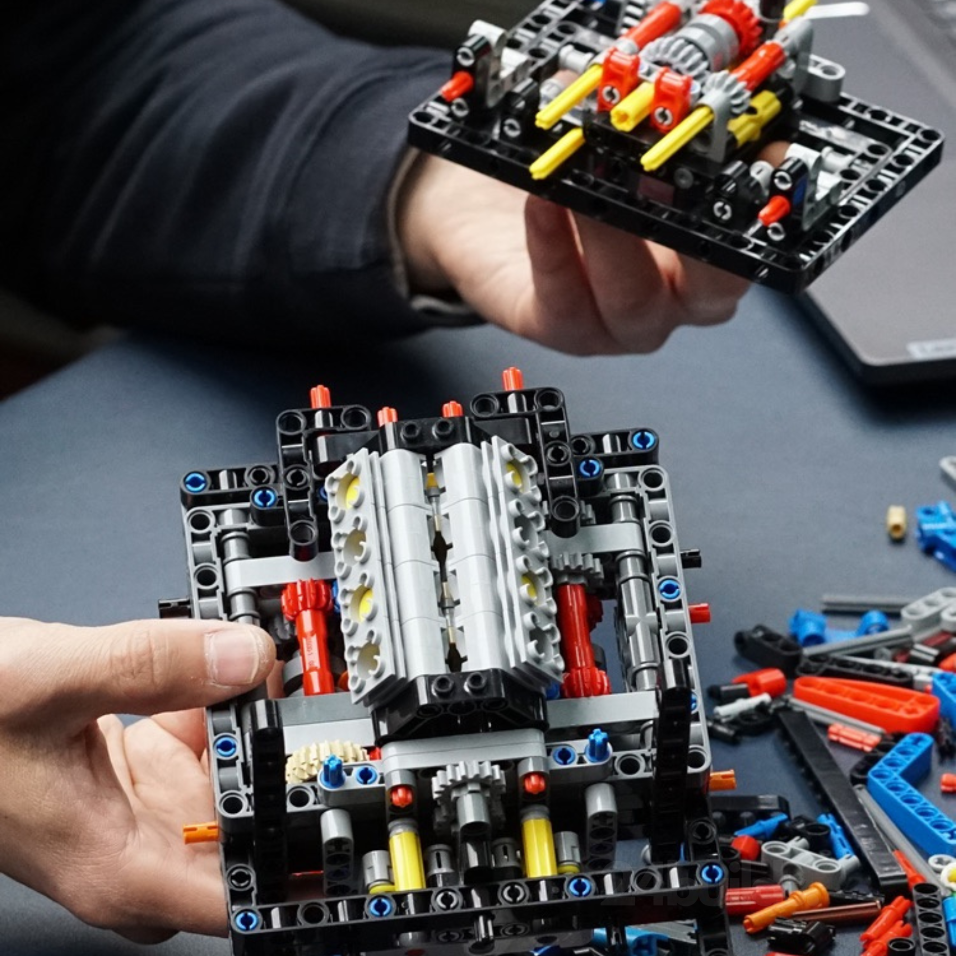 Nexus Brick 1:8 scale building set product image