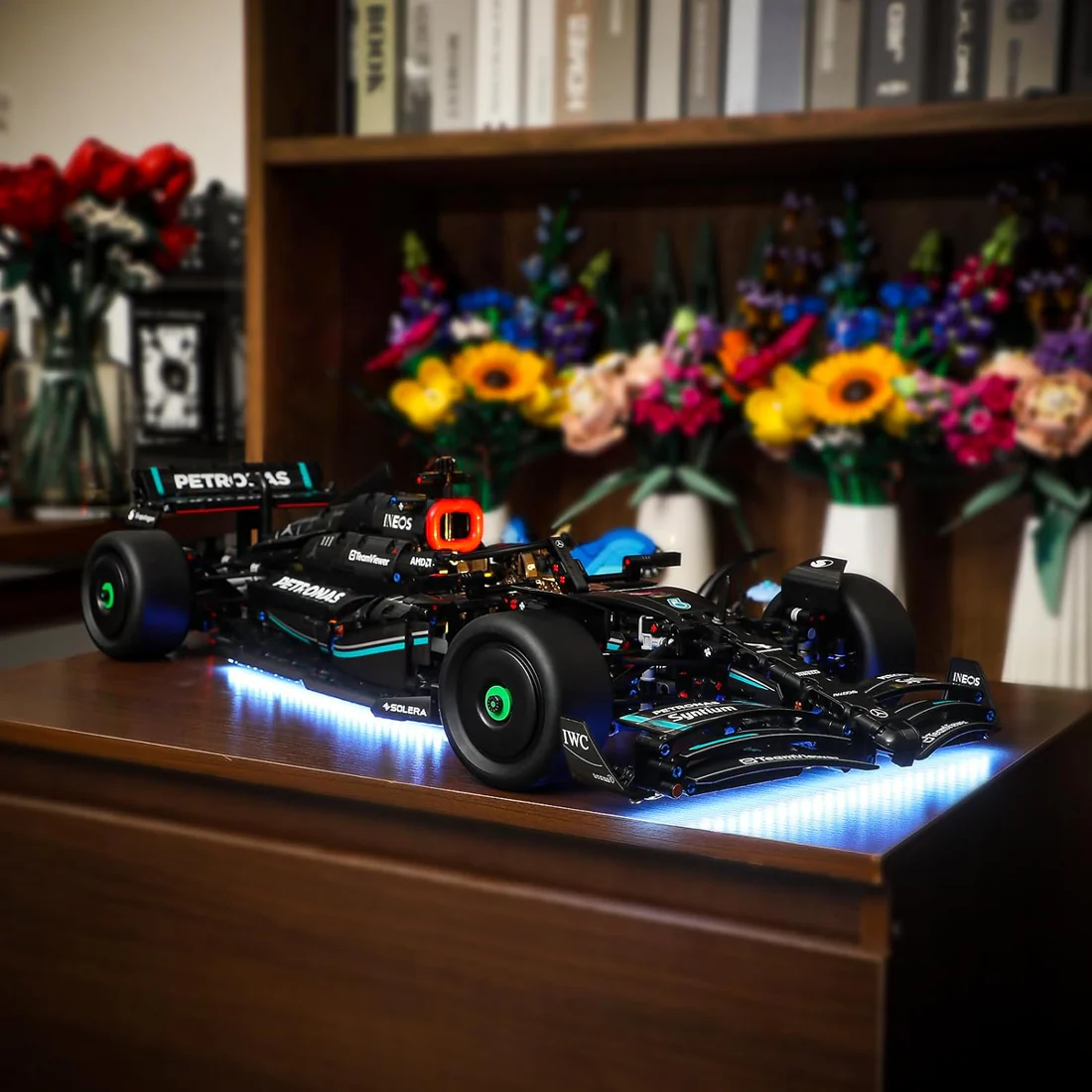 Mercedes AMG F1 | 1642PCS