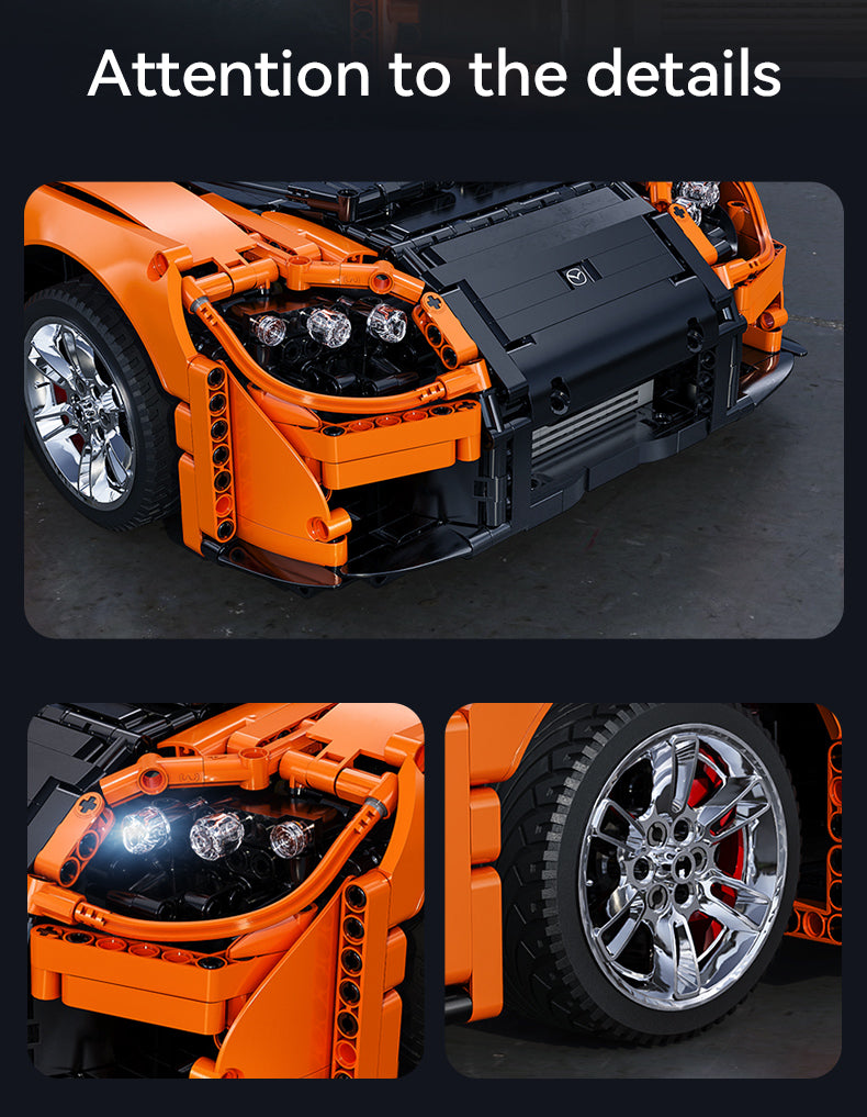 CaDA Master 1:8 Mazda RX-7 C61502W