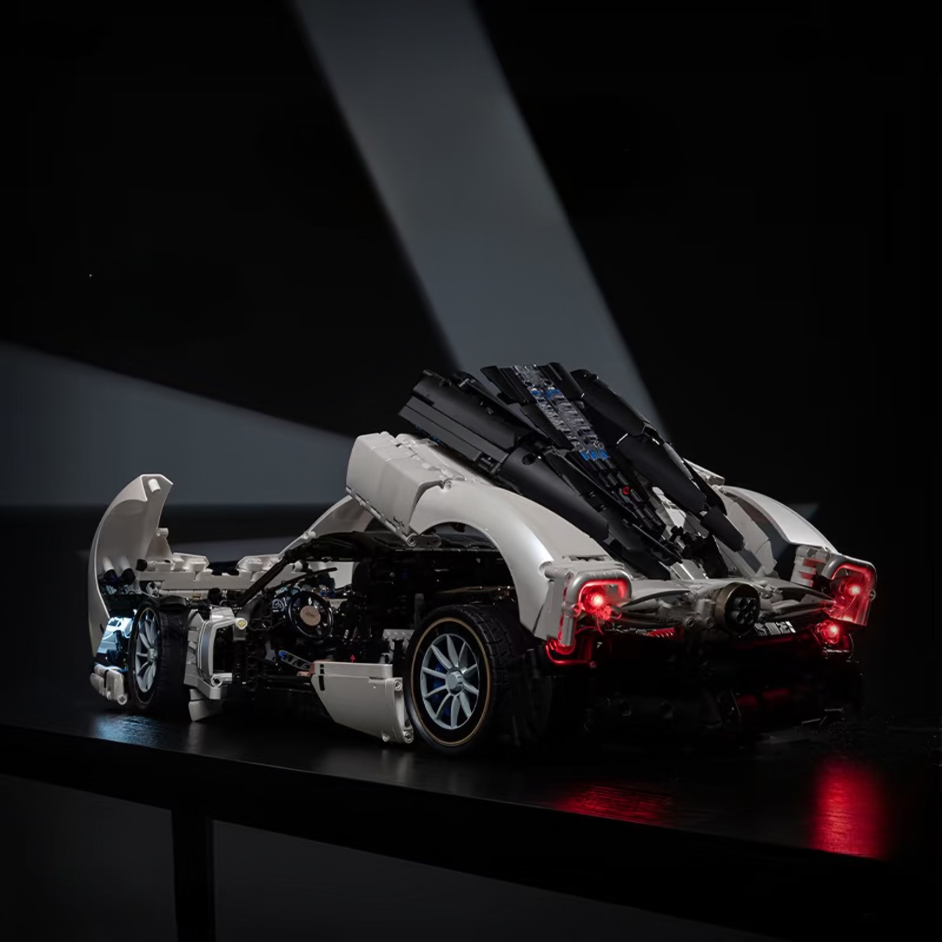 Nexus Brick 1:8 scale building set product image