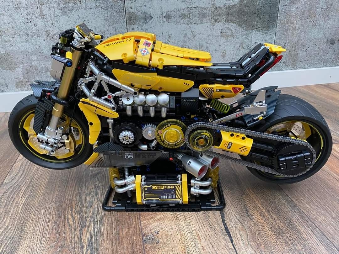 Real photo of the finished build, side view