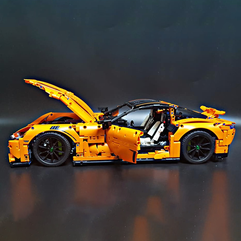 Nexus Brick 1:8 scale building set product image