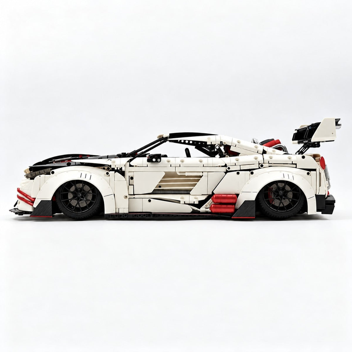 R35 Widebody, vue de profil